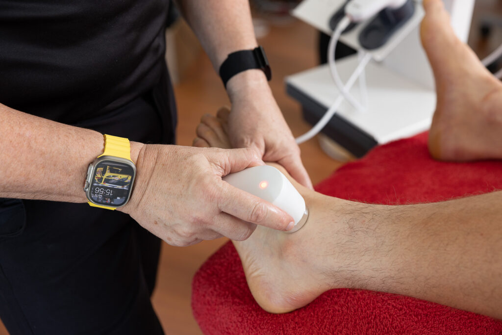 Le LIPUS dans le traitement des fractures (de stress) Treating (stress)fractures with LIPUS with the Gymna Ultrasound compact